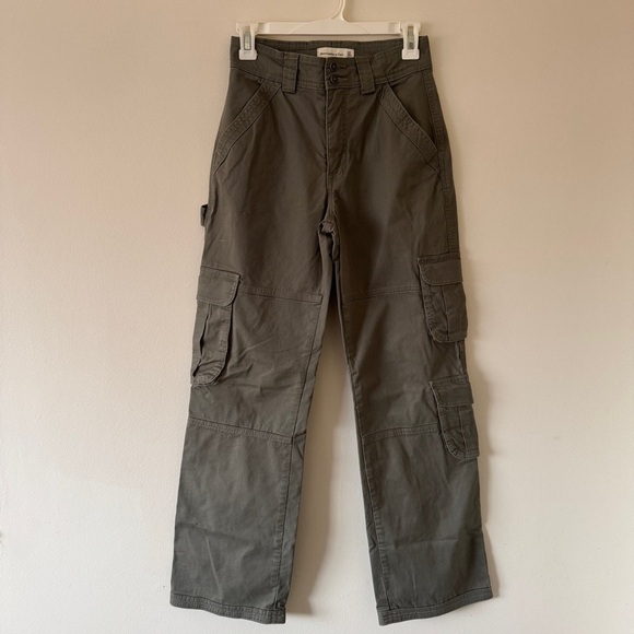 NWOT Abercrombie and Fitch Green Relaxed Cargo Pants 24 / 00 R - Picture 7 of 12